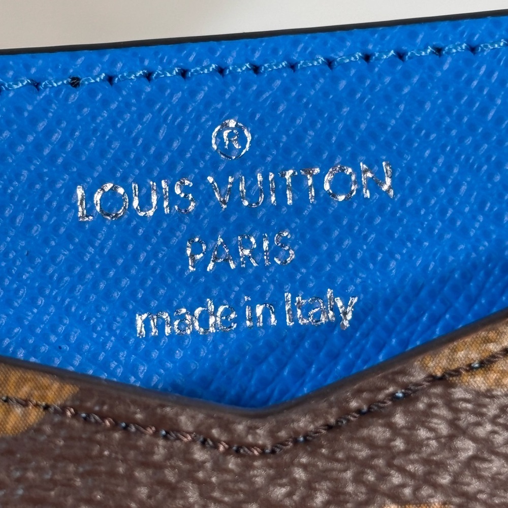 Gorgeous Louis Vuitton Kirigami Cardholder Sold - Picture 10 of 15